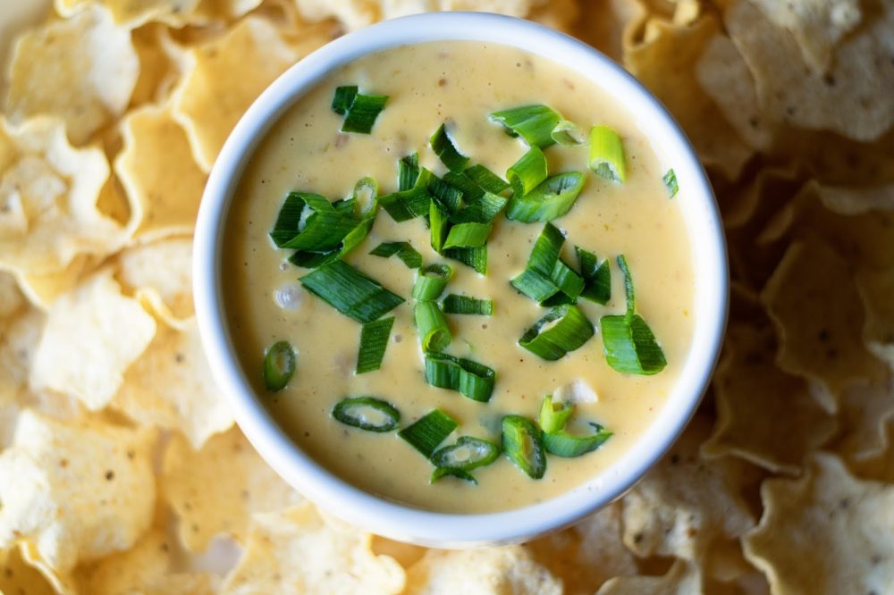 2-Ingredient-Queso-Close-1000x666