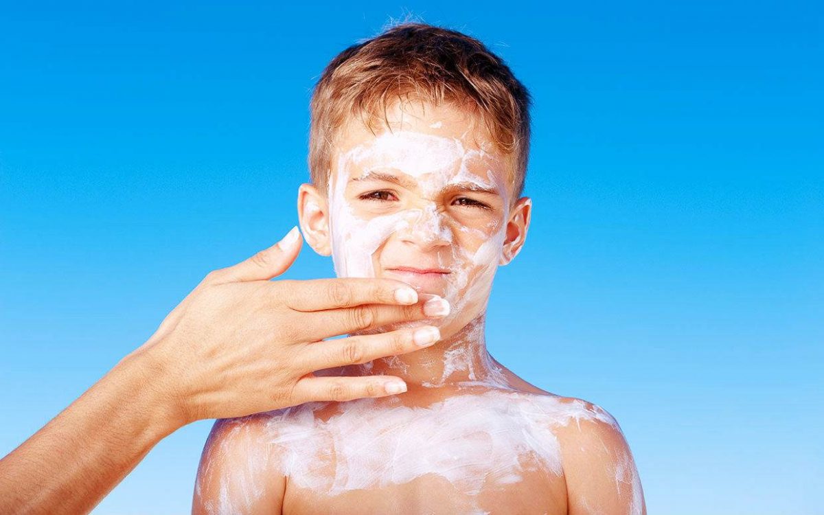 636024633526263865127664172_dangers-of-sunscreen-vancouver-naturopath-1200x750