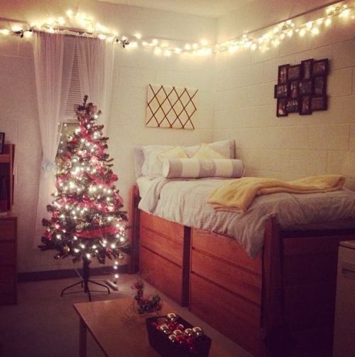 DormRoomChristmas