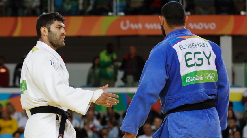 Handshake Refusal with Israeli Opponent Sends Egyptian Olympian Home