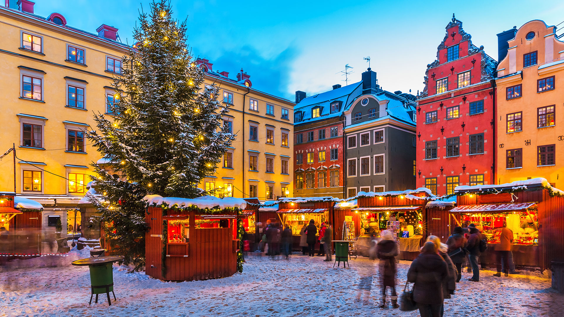 8 Most Spectacular Christmas Markets in Europe