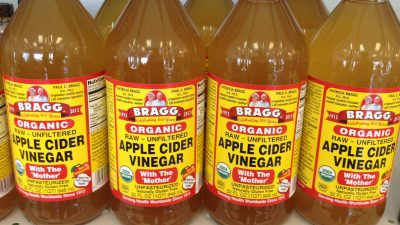 bragg-organic-raw-unfiltered-apple-cider-vinegar-glass-jar-400x225