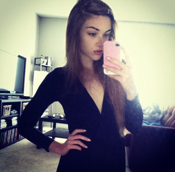 faq86n-l-610x610-shirt-dress-boobs-russian-dutch-english-blackdress-lovely-instagram-ig-insta-model-twitter-black-happy-mirror-selfie-america-canada-style-spring-fall-autumn-korea-japan-prettyf