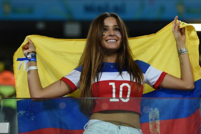 hot-soccer-fans-colombia
