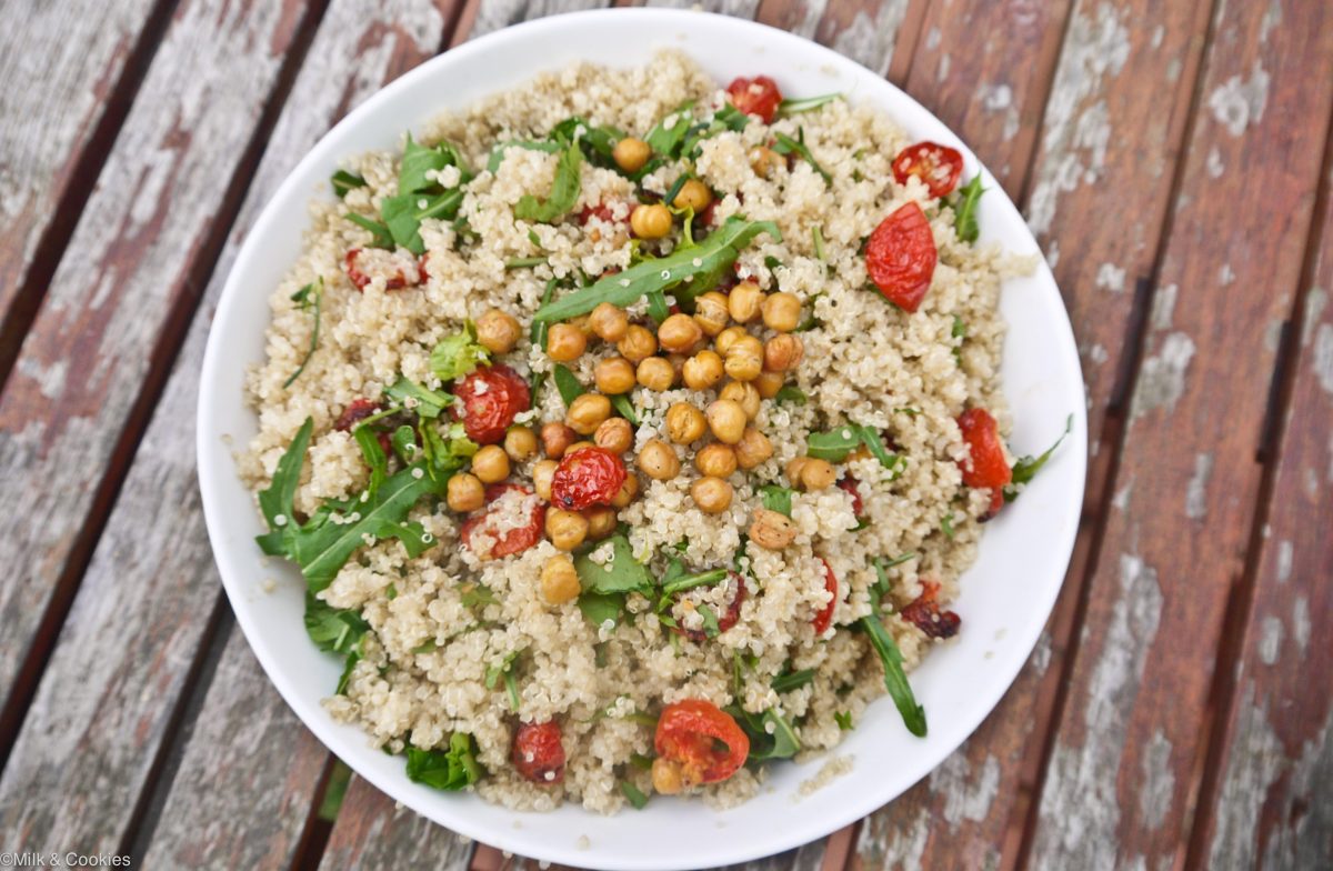 quinoa-salad-with-roasted-tomato-rocket-and-roasted-chickpeas-milk-cookies-14-1200x784