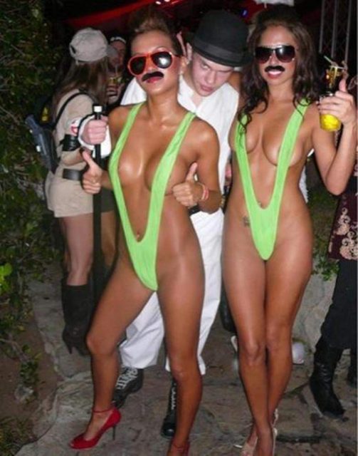 sexy-costumes-borat