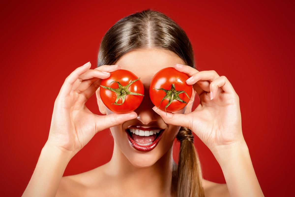 tomato-1200x801