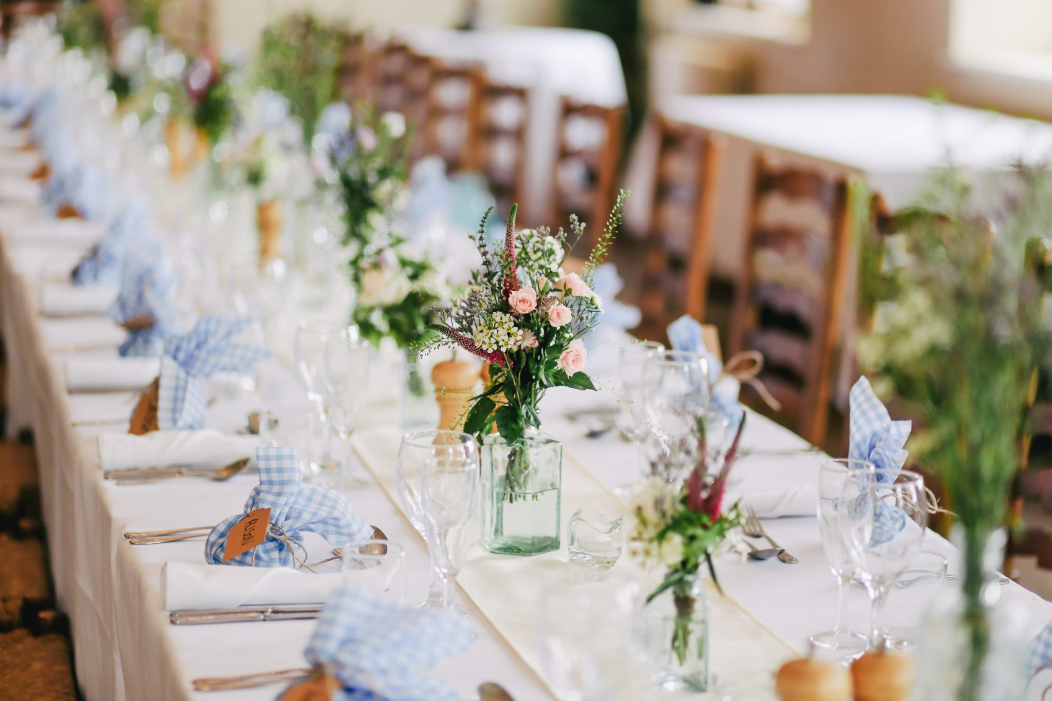 3 Things to Avoid When Planning Out Your Wedding Catering