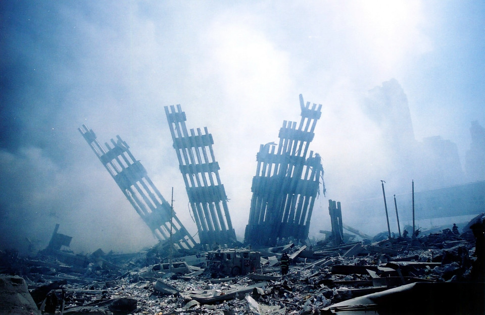 10 Heartbreaking Images of 9/11 That We Should Never Forget
