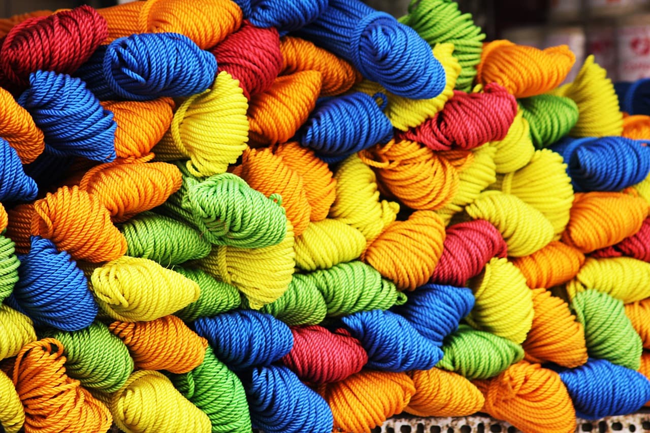 Useful Tips When You Buy Yarn in Bulk Online